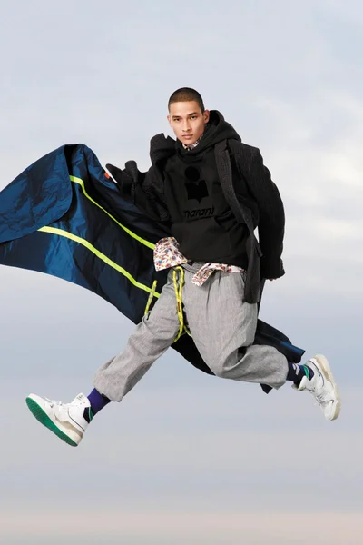 Look 4